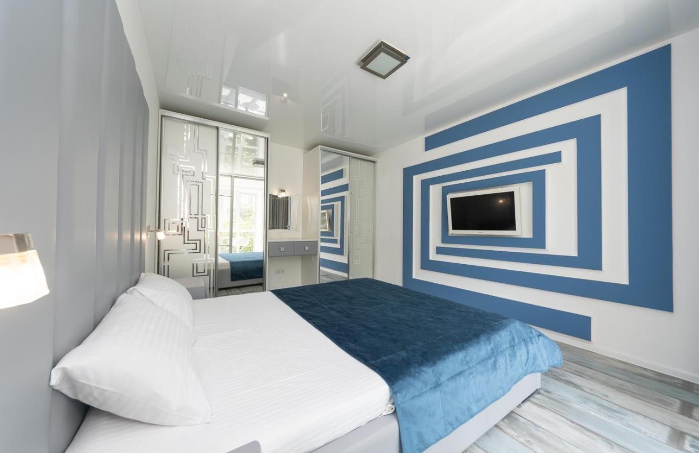 Апартаменты Flat24 On Lesi Ukrainki 3 Киев Экстерьер фото