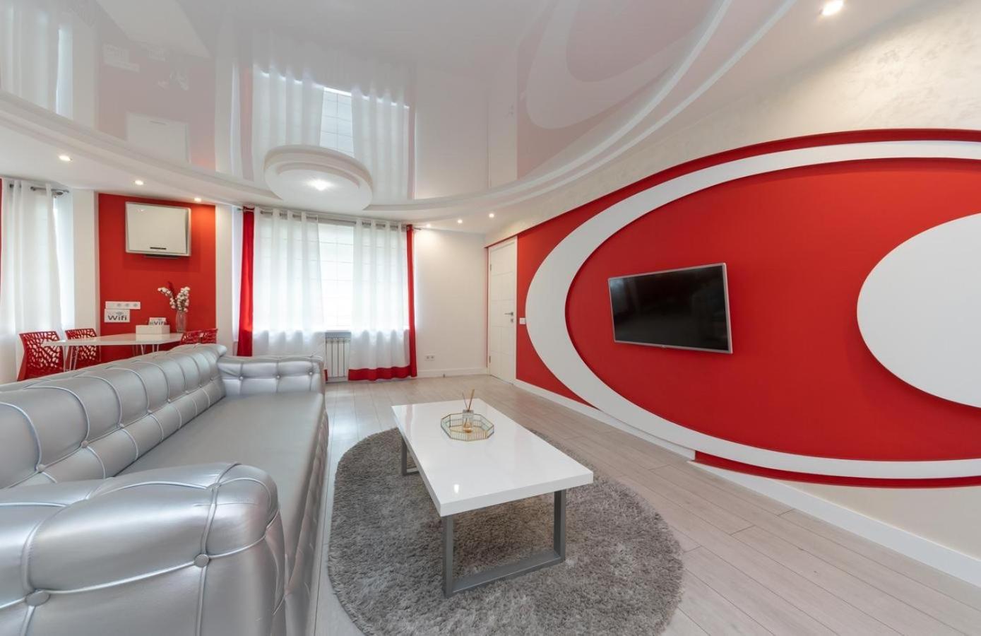 Апартаменты Flat24 On Lesi Ukrainki 3 Киев Экстерьер фото